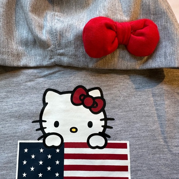 Hello Kitty Gray and Red Sweatshirt Hoodie - Picture 4 of 6